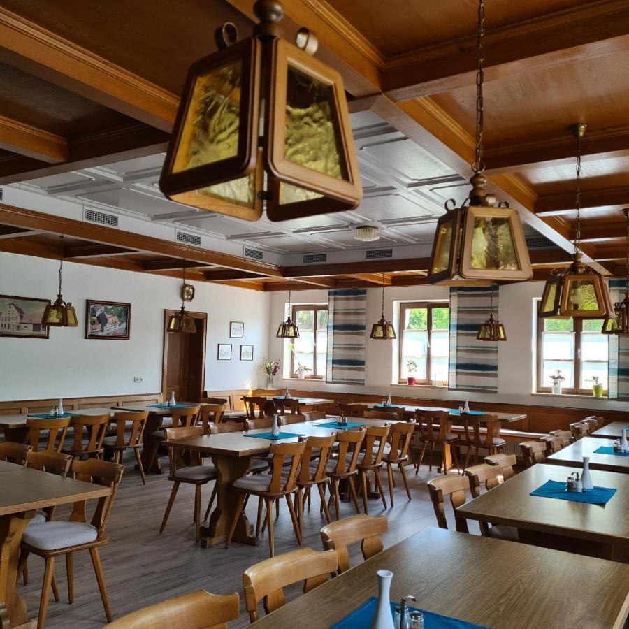 Gasthaus Schoellmann Feuchtwangen Extérieur photo