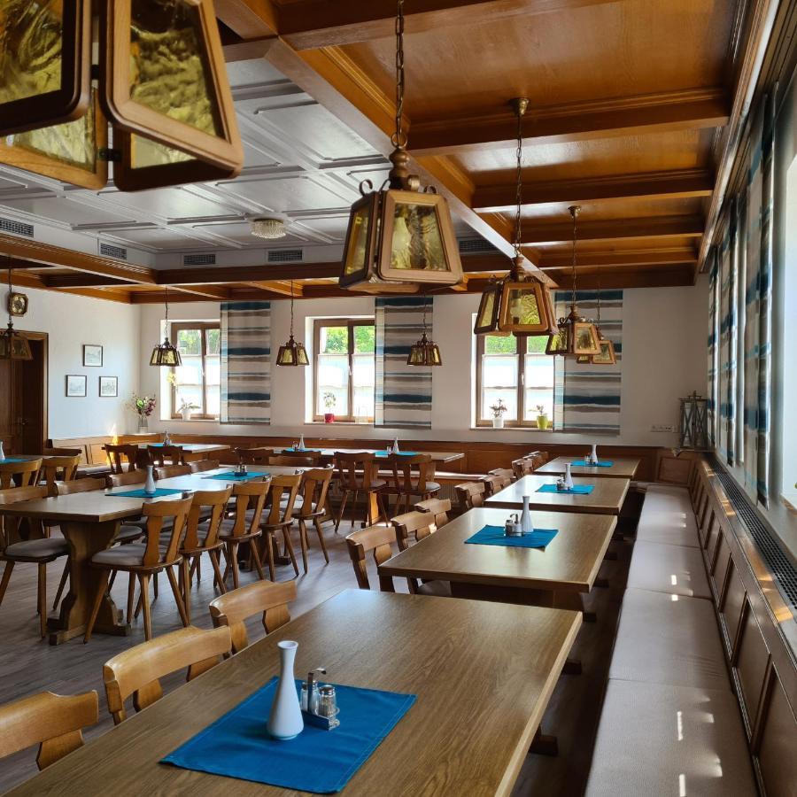 Gasthaus Schoellmann Feuchtwangen Extérieur photo