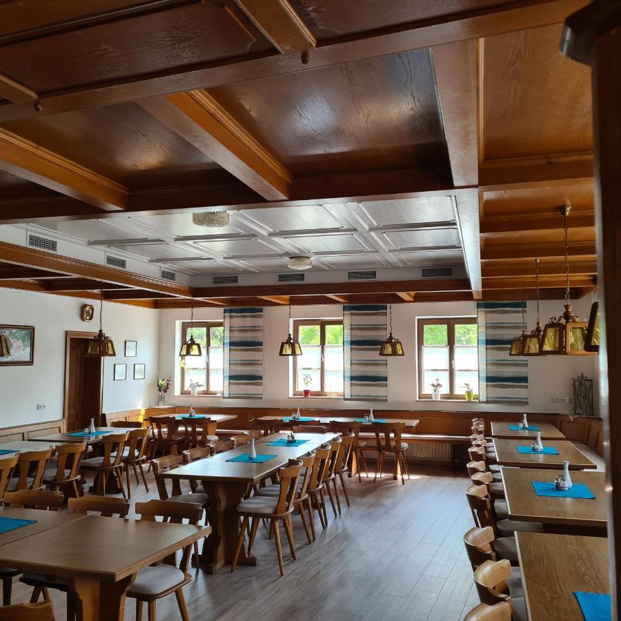 Gasthaus Schoellmann Feuchtwangen Extérieur photo